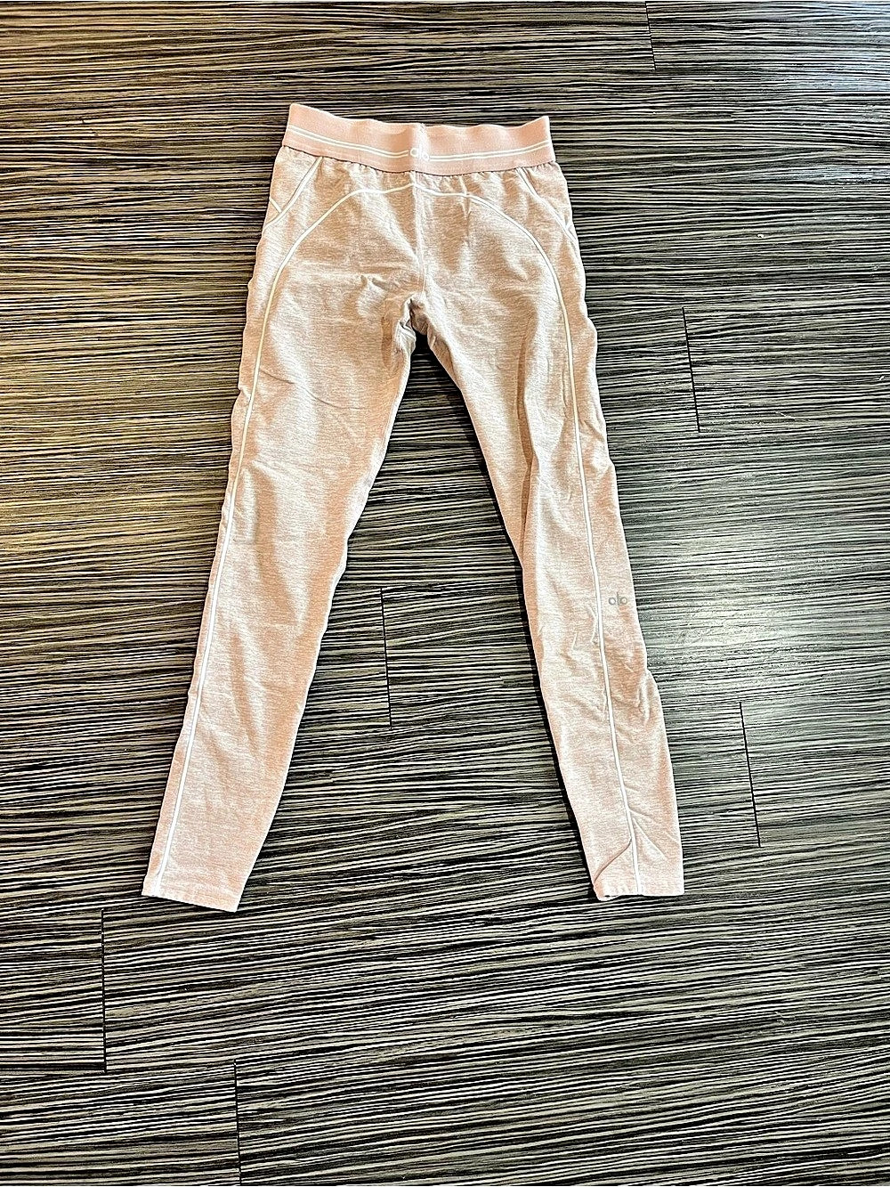 Alo Yoga Pink Leggings